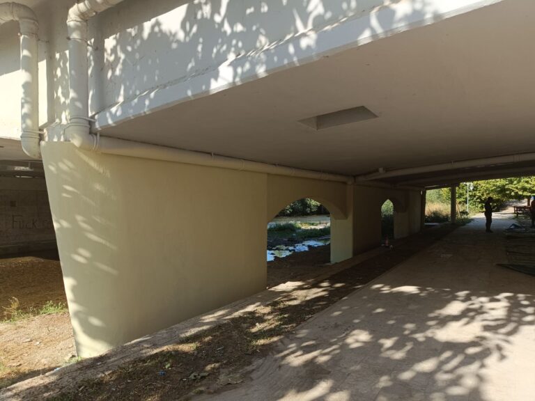 Počelo krečenje mosta  