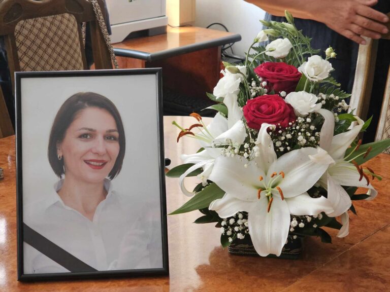 Komemoracija Ivani Milenković Jezdimirović: Borbu sa bolešću vodila sa izuzetnom hrabrošću i dostojanstvom