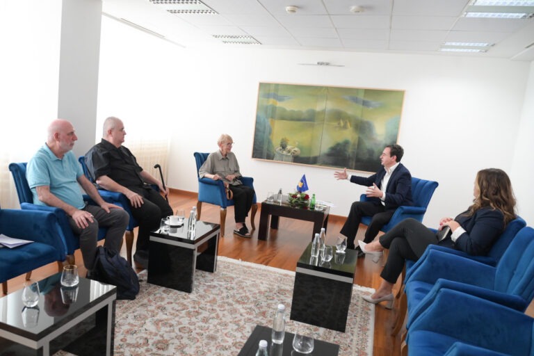 Biserko, Čanak i Baskin preneli Kurtiju da Beograd planira preseljenje Srba sa Kosova u Sandžak, traže da to spreči