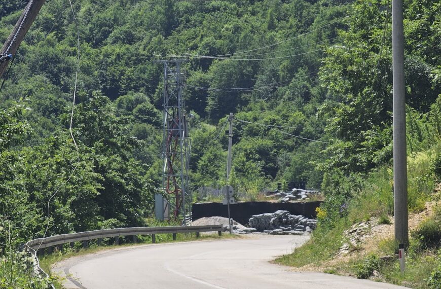 Na Brnjaku otkriveno više od 30.000 evra neprijavljenog novca