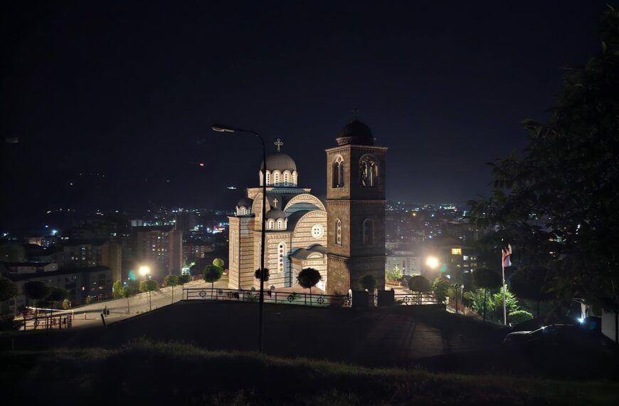 Jedan od najomiljenijih besednika današnjice u subotu u Kosovskoj Mitrovici