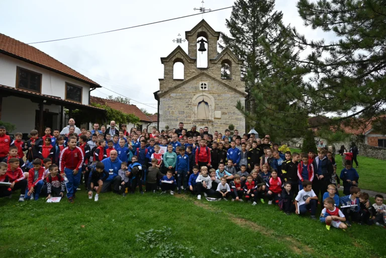 “Srcem za Kosmet kup” okupio više od dvesta&hellip;