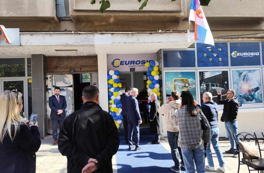 „Eurosig“ otvorio kancelariju u Severnoj Mitrovici, kosovski zvaničnici izviždani