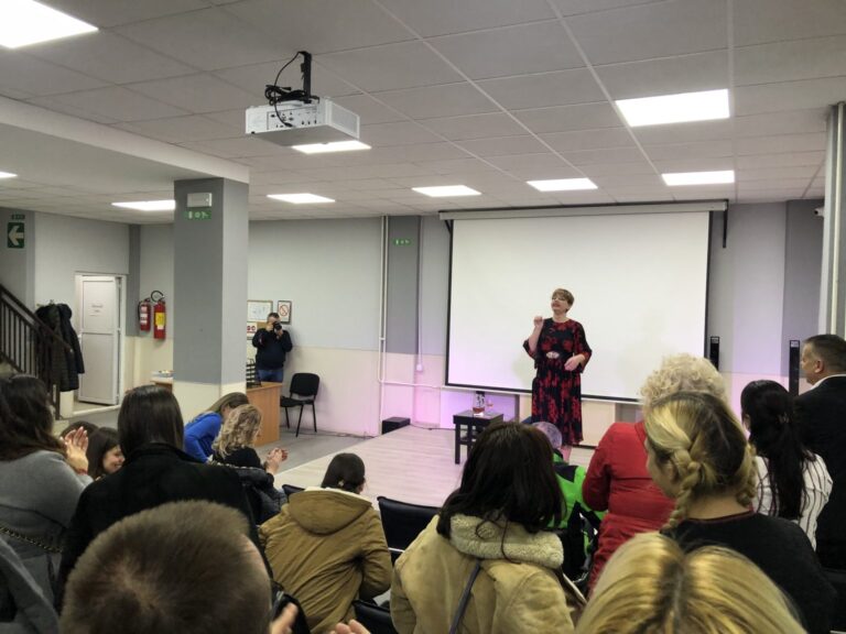 Monodrama “Muž je kao čokolada”: Prava ljubav je&hellip;