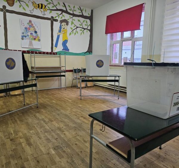 Počela kampanja za lokalne izbore…