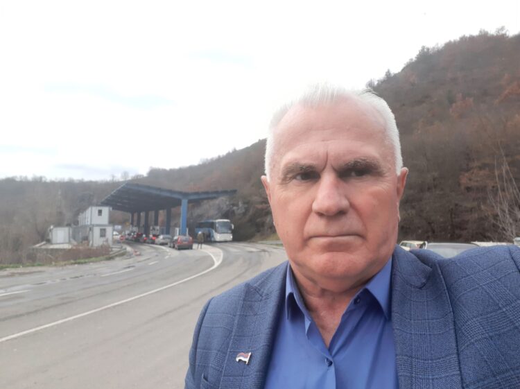 Odbor za pomoć KiM u subotu uručuje stipendije za desetoro dece na Jarinju