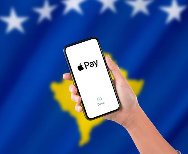 Ambasada SAD: Ponosni što podržavamo pokretanje Apple Pay na Kosovu