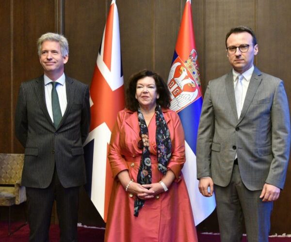 Petković upoznao britansku izaslanicu sa…