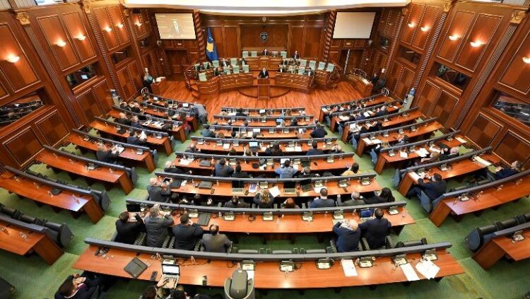 Kosovo u političkom ćorsokaku, prilike izmiču