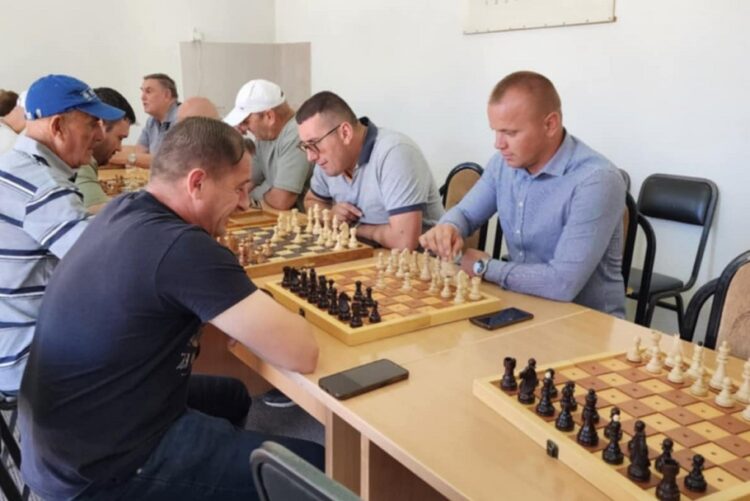 Počeo prvi memorijalni šahovski turnir u Gračanici