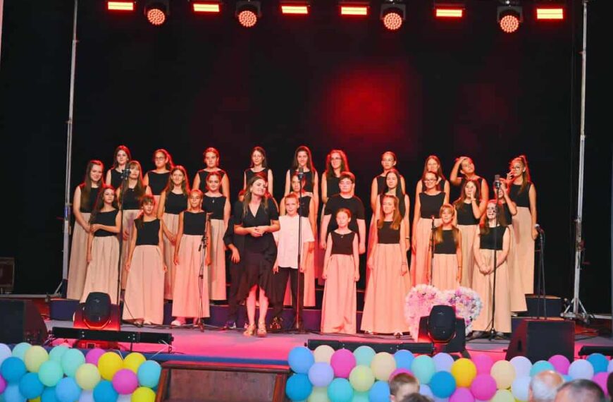 Dečji gradski hor „Kosovska Mitrovica“ upisuje nove članove