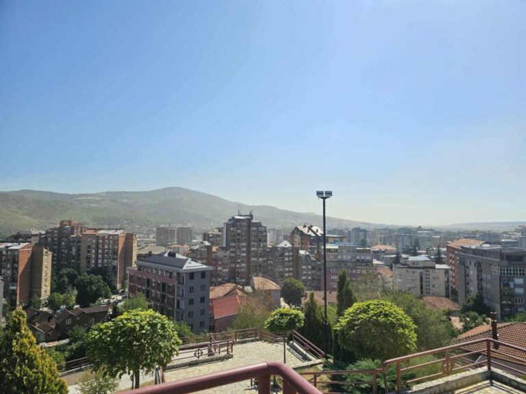 Danas i sutra tropske temperature, od srede promena vremena na Kosovu