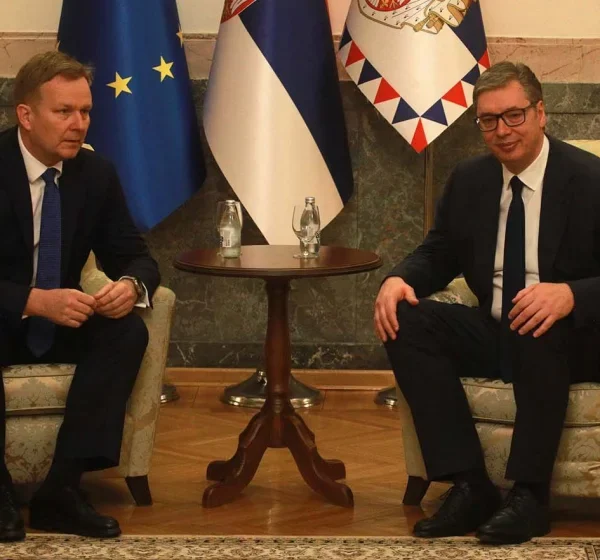 Vučić razgovarao sa Sorensenom o…