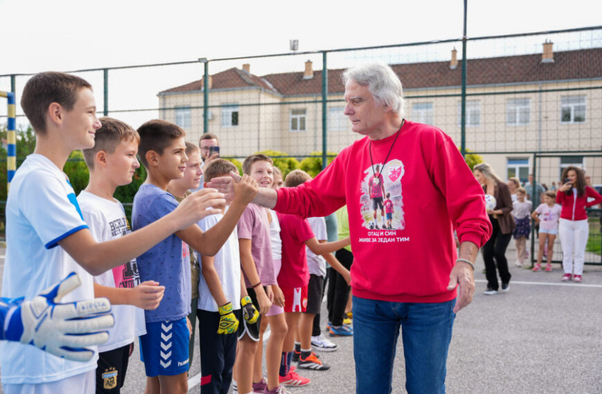Peć u srcu, srce u Peći – Dule Savić obradovao mališane na KiM
