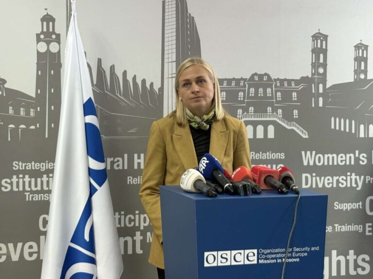 Valtonen: Nadamo se da će doći do rešenja blokade Skupštine i vlade na Kosovu