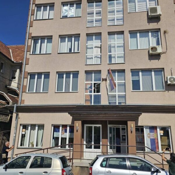 Severna Mitrovica: Završena akcija opštinskih…