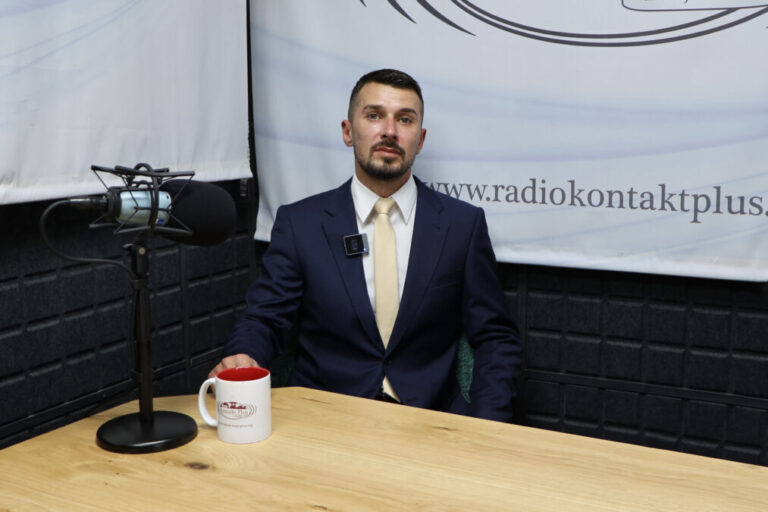 Policija zabranila ulazak na Kosovo potpredsedniku Srpske demokratije i odborniku SO Leposavić zbog srpskih zastava