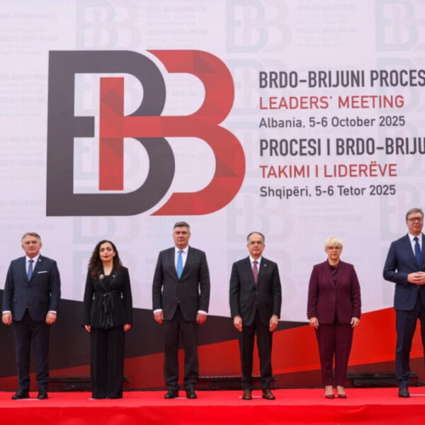 Osmani optužila Vučića da je&hellip;