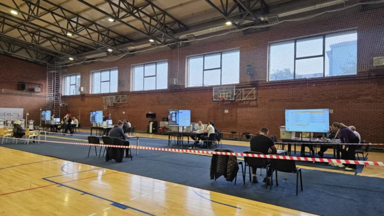 U toku brojanje glasova za odbornike u SO Severna Mitrovica