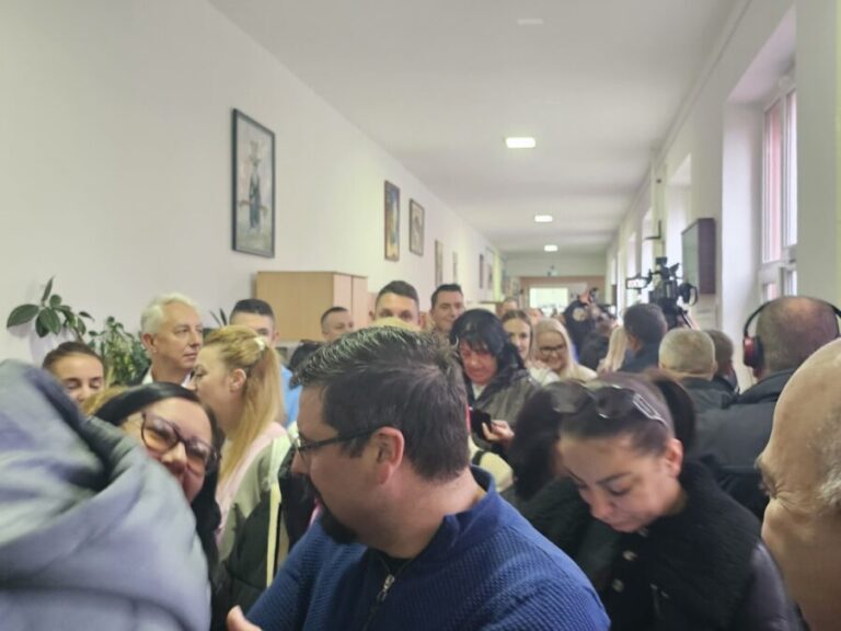 Poznato kako su građani u Severnoj Mitrovici glasali&hellip;