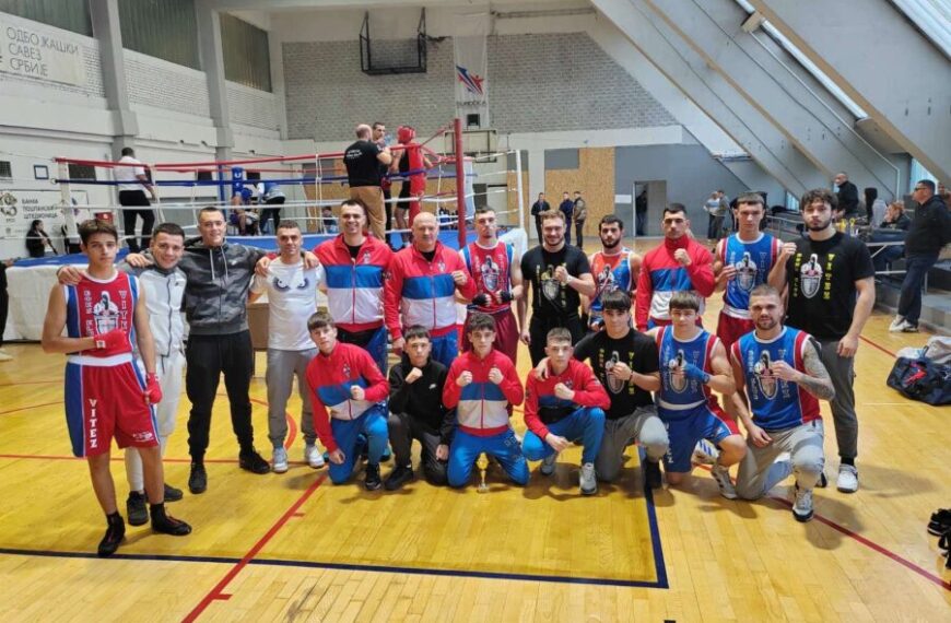 Kadeti Kik-boks kluba 028 dominirali u olimpijskom boksu u Leskovcu