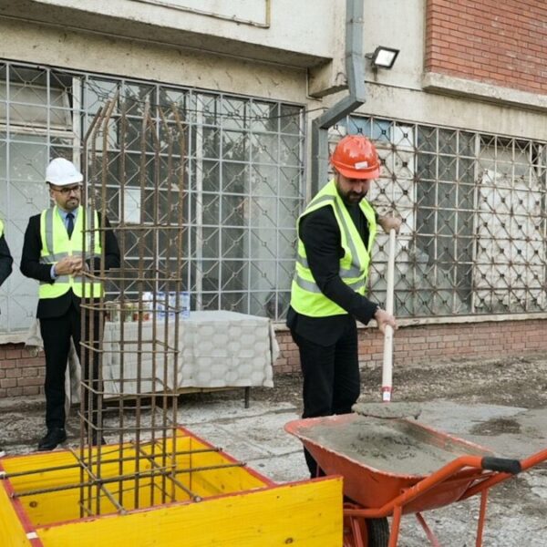 U Severnoj Mitrovici postavljen kamen…