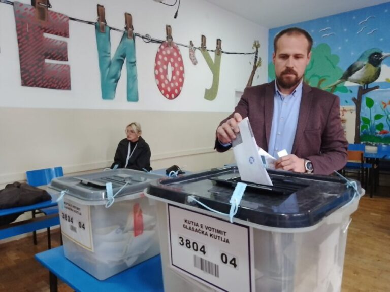 Jakšić: Od sutra ka novim izazovima i borbama koje su pred svima nama