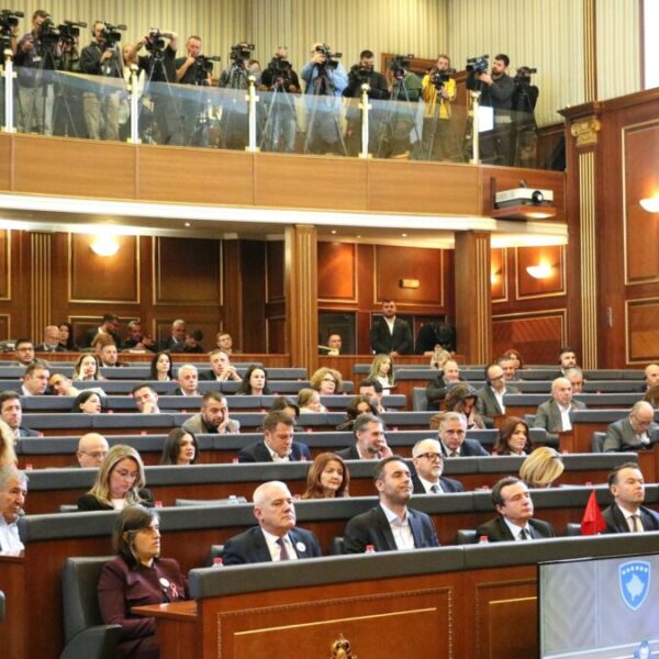 Sutra sednica za formiranje kosovske…