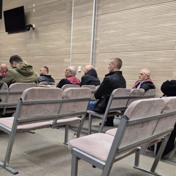 Dvojica od šest optuženih priznala…