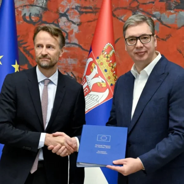 Ambasador EU predao Vučiću izveštaj…