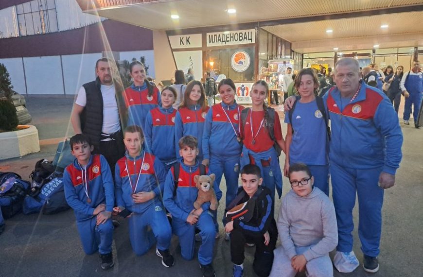 Karatisti Zvečana osvojili medalje na Kupu Srbije