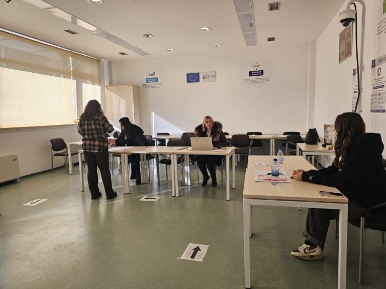 U Novom Brdu uhapšeno, a potom pušteno 15 osoba zbog manipulisanja izbornim rezultatima