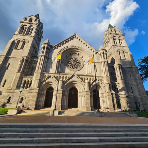 Katolici danas obeležavaju Veliki petak,&hellip;