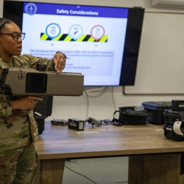 Američki vojnici Kfora obučavani za…