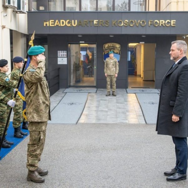 Slovački predsednik boravio na Kosovu