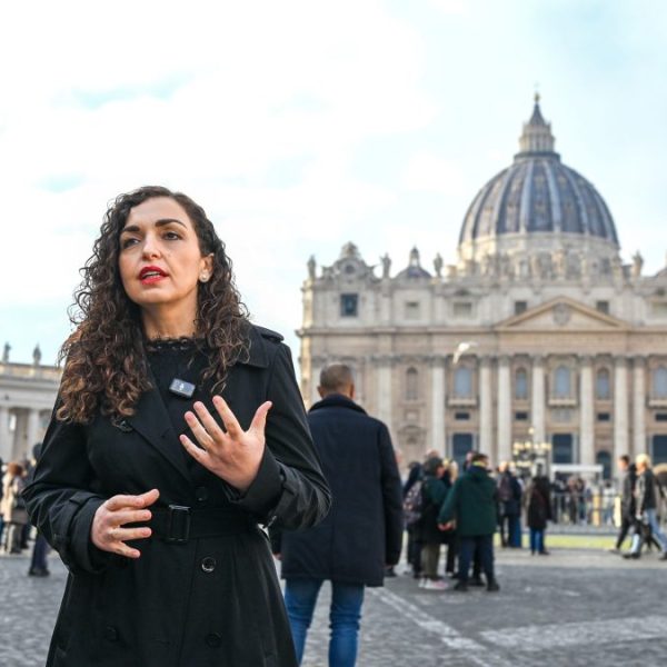 Osmani zatražila od Vatikana priznanje…