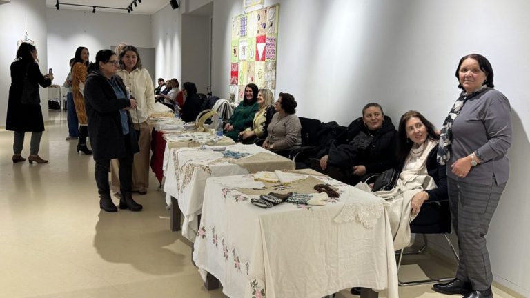 Međuetnički Etno sajam u Gračanici: Različitosti koje spajaju žene
