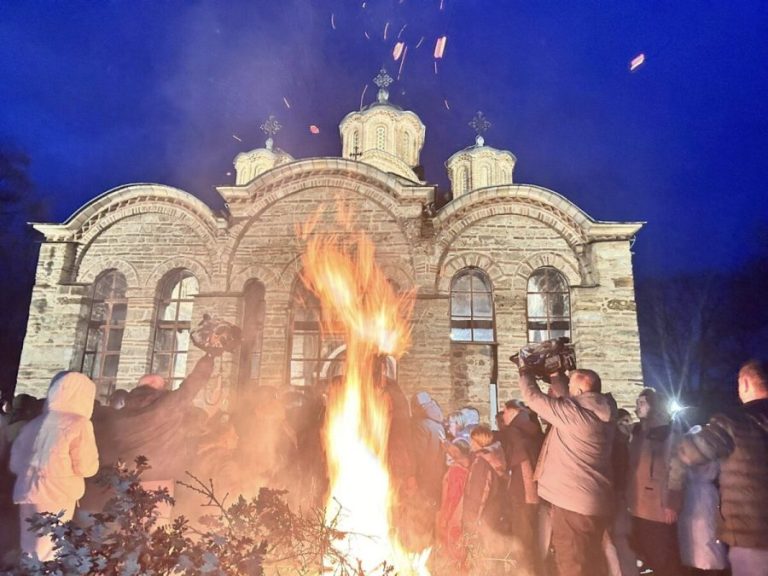 Badnje veče u Gračanici