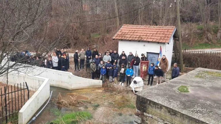 U Velikoj Hoči molitveno i tradicionalno obeleženo Bogojavljenje