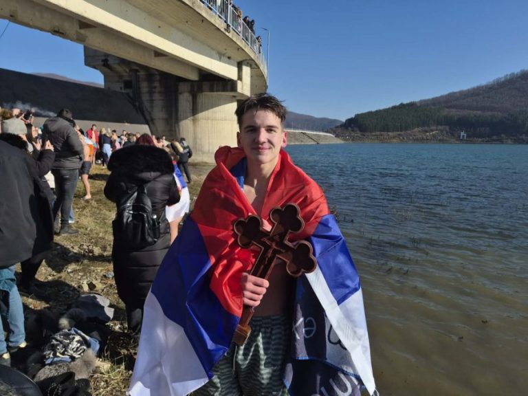 Srednjoškolac Mateja Kasalović prvi do Časnog krsta na Gazivodama