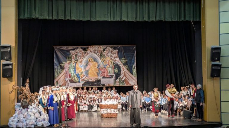 Humanitarni Božićni koncert KUD „Kopaonik“ danas u Leposaviću