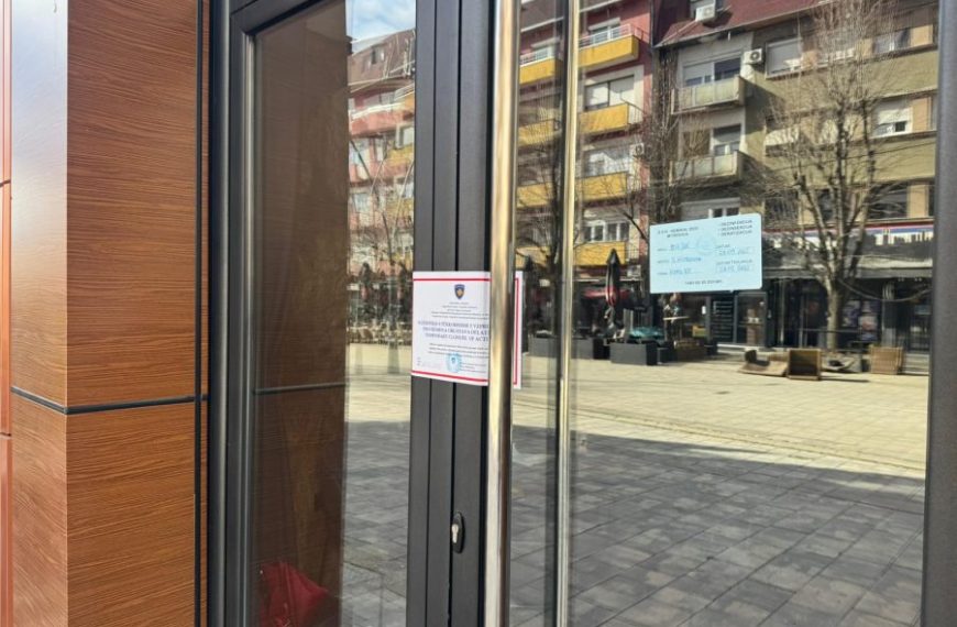 Sanitarna inspekcija zatvorila kafić „Vuk“ na šetalištu u Severnoj Mitrovici