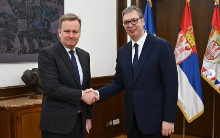 Vučić sa Sorensenom: “Sprečiti eskalatorne odluke Prištine od 15. marta i hitno formirati ZSO”