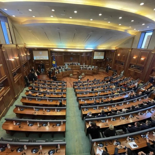 Veličanje optuženih lidera OVK tokom&hellip;