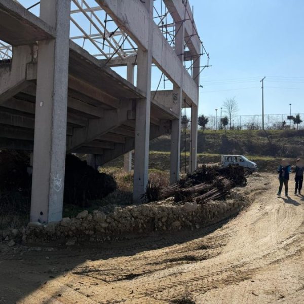 Opština Severna Mitrovica: Policija ometa&hellip;