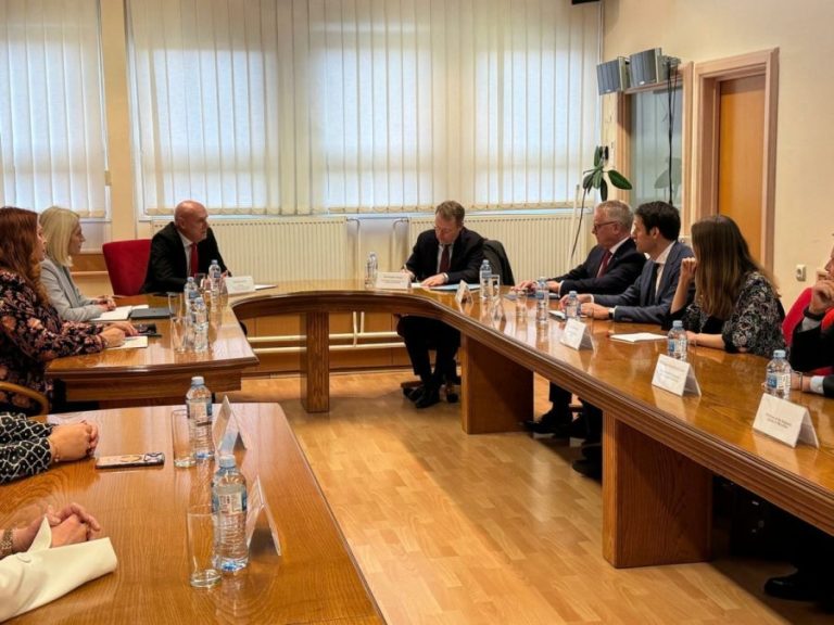 Delegacija OEBS-a u Rektoratu: Razgovor o Zakonu o strancima i kontinuitetu nastave