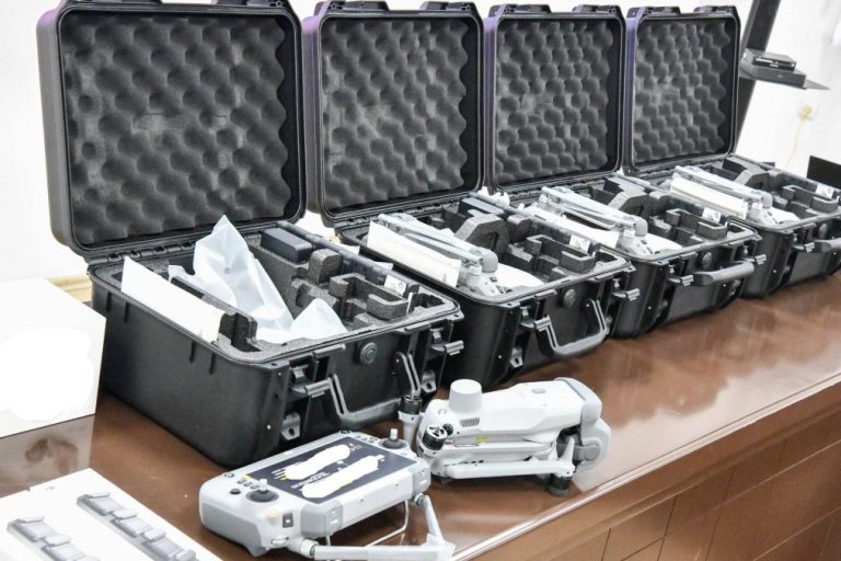 Britanska ambasada donirala vozila i dronove kosovskoj policiji