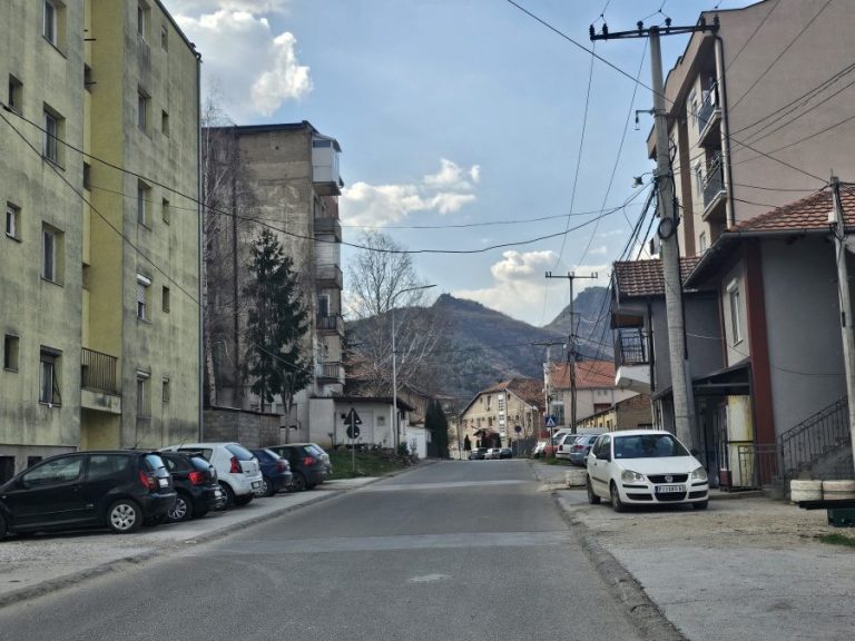 Iz hotelske sobe u Severnoj Mitrovici ukradeno 400 evra i nakit
