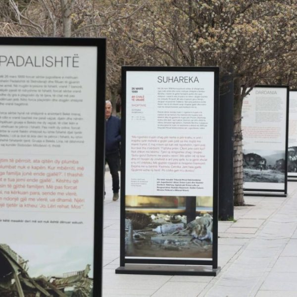 Organizatori izložbe u Prištini uputili…