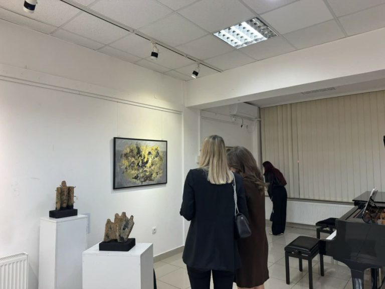 Slike, skulpture i akvareli: Otvorena izložba novih članova ULUKiM